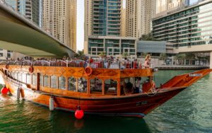 Dhow Cruise Dubai Creek Dinner